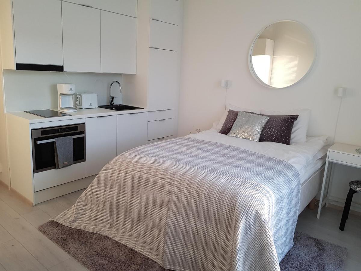 Compact High Quality Top Floor Studio In Perfect Location أولو المظهر الخارجي الصورة